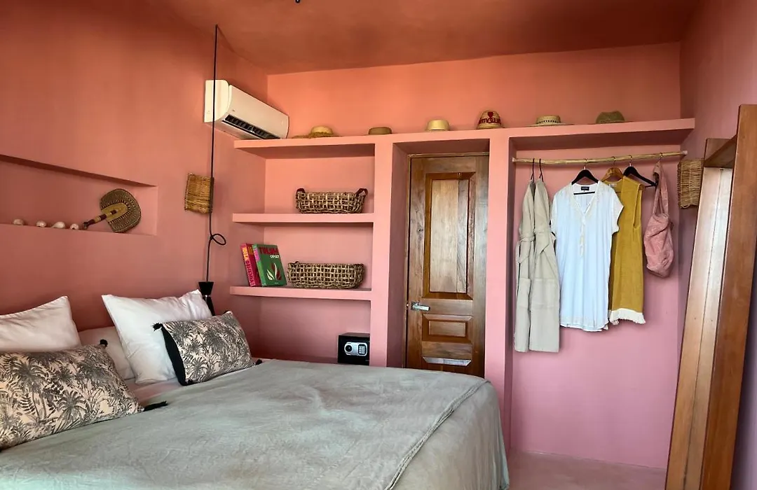 Casa Cat Ba Beachfront Boutique Hotel-1