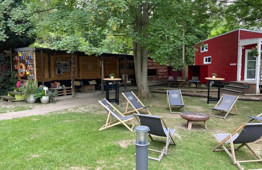 Tiny House Ems im PIER9 Tiny House Hotel-1