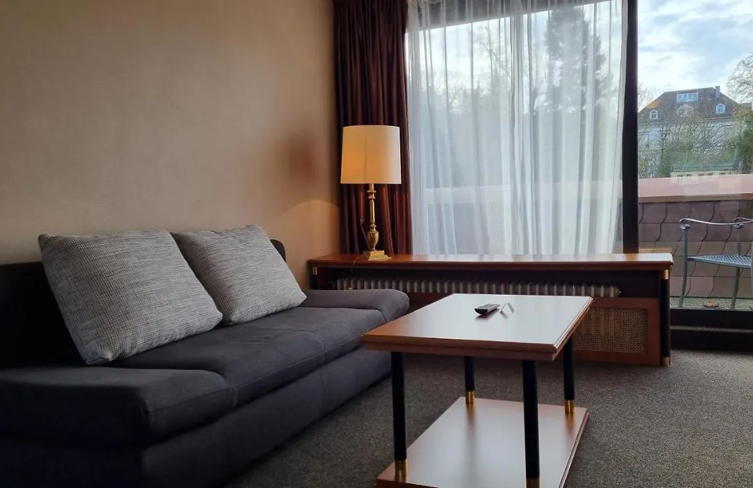 Hotel Quellenhof-1