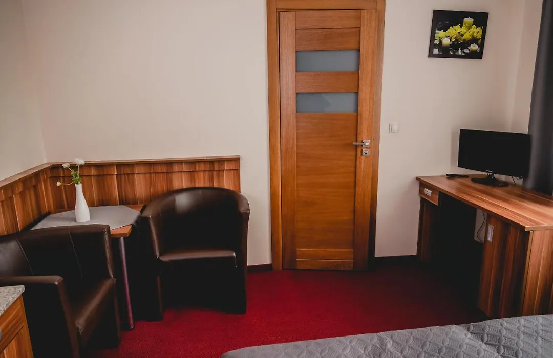 Hotel Nad Morzem - Art-Pension - Dabrowa - Holiday & Spa-1
