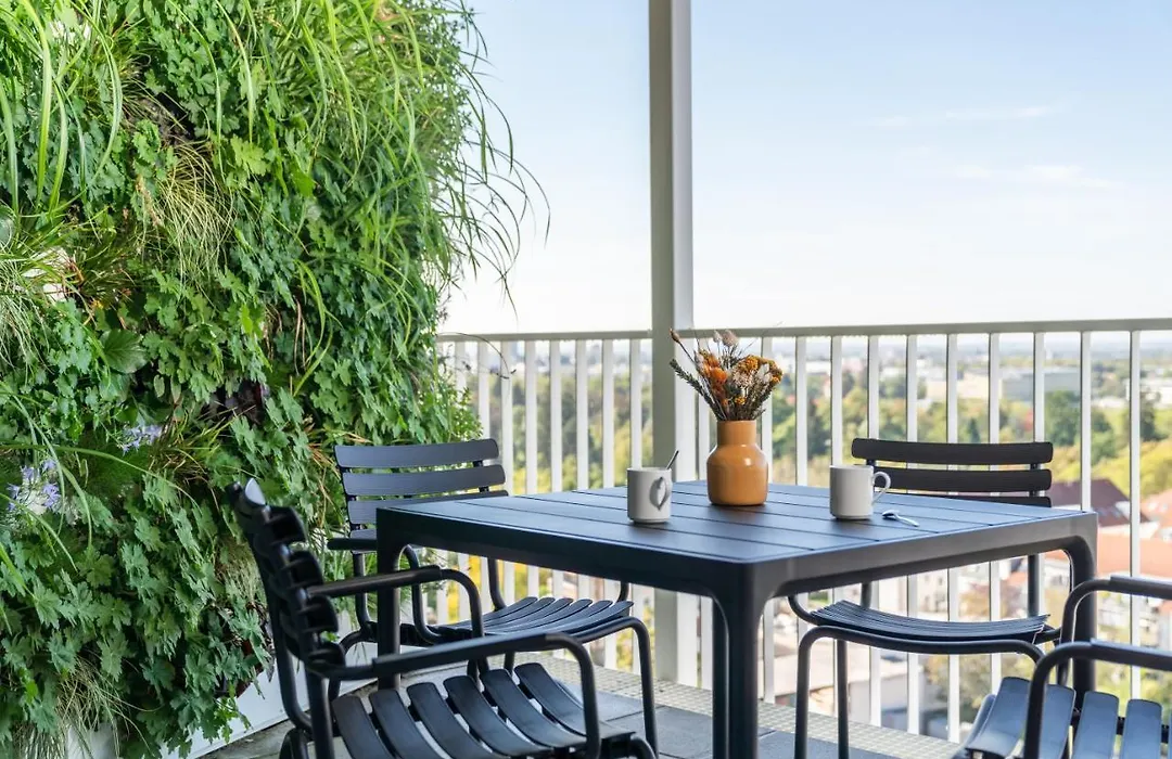 Black F Tower - Serviced Apartments-1