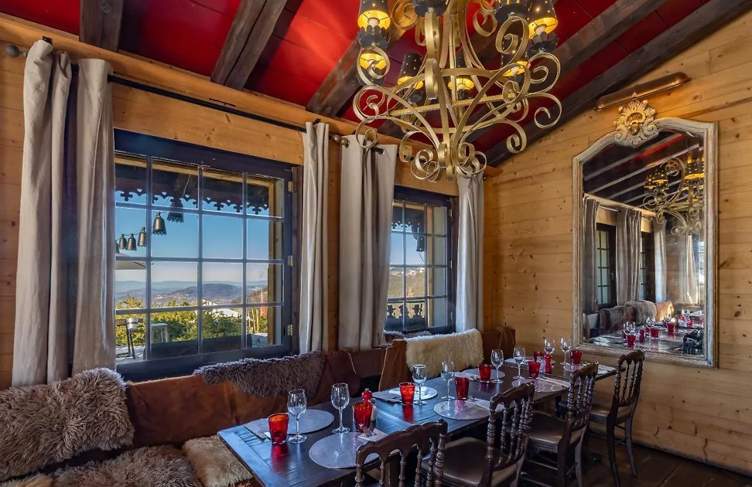 Le Coucou Hotel&Restaurant-Bar-1