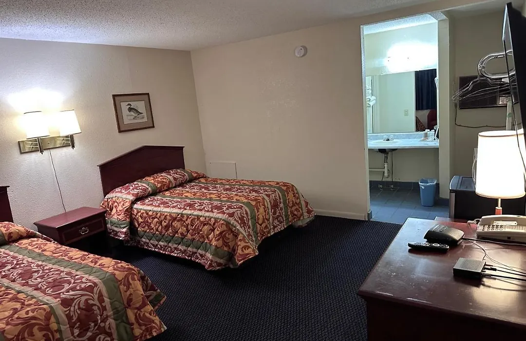 Crystal Motel-1