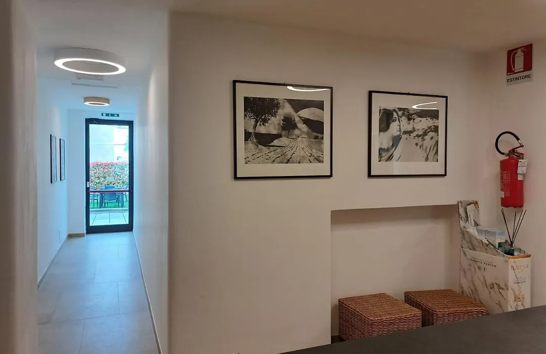 Hotel Trieste-1
