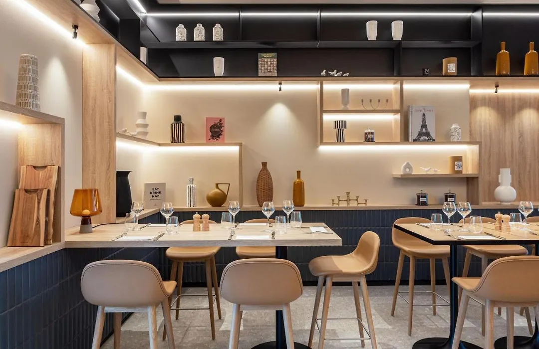 Courtyard by Marriott Paris Charles de Gaulle Central Airport-1