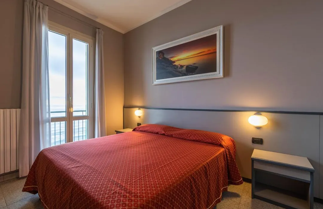 Hotel Danio Lungomare-1
