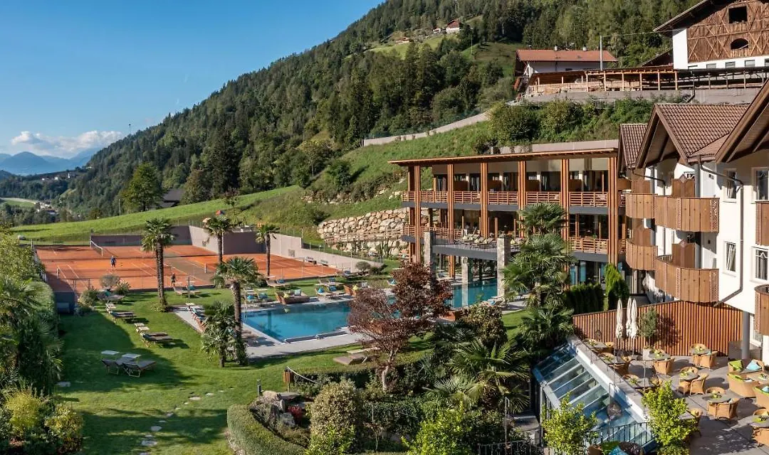Hotel Sonnenalm-1