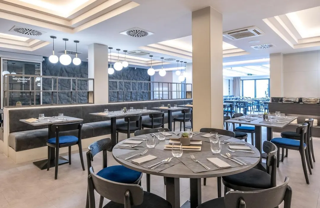 Hotel Delibab-1