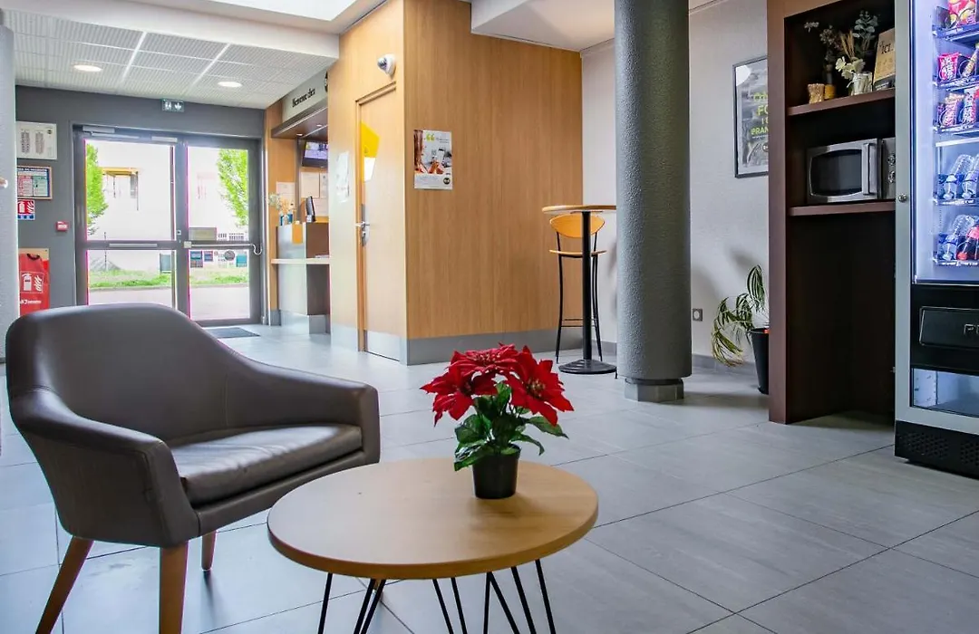 B&B HOTEL Strasbourg Nord Artisans-1