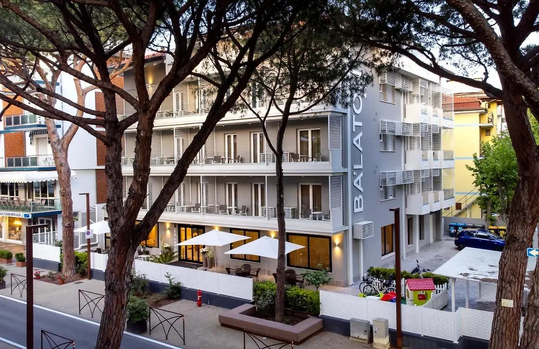 Hotel Balaton-1