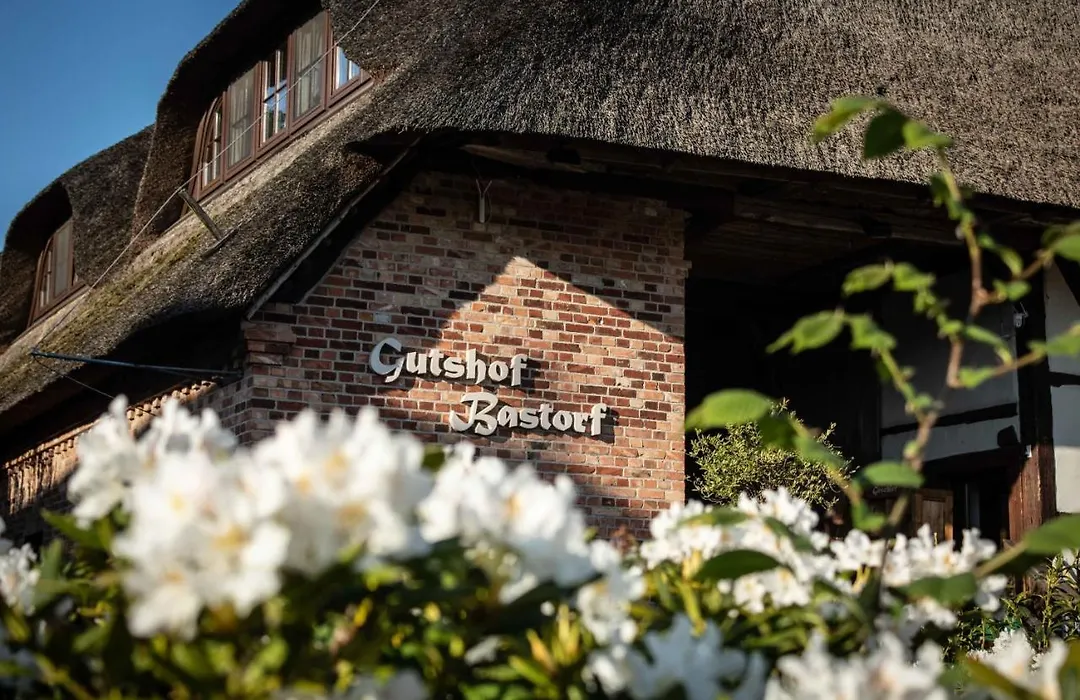 Gutshof Bastorf-1
