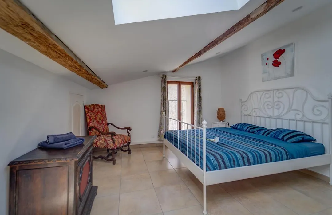 Gite Imagine Roussillon Residence Privee Avec Piscine - 8 Personnes-1