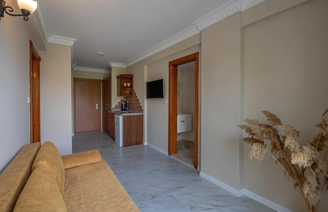 Rosy Suites Hotel-1