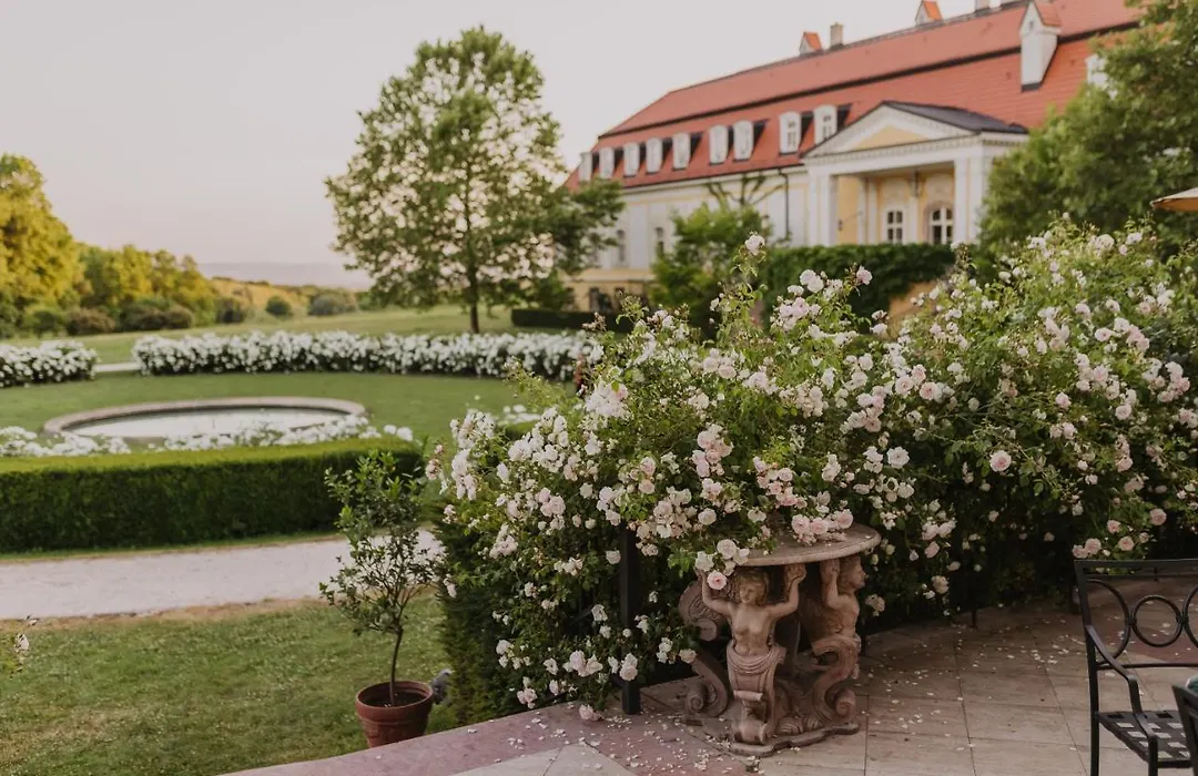 Hotel Chateau Bela-1