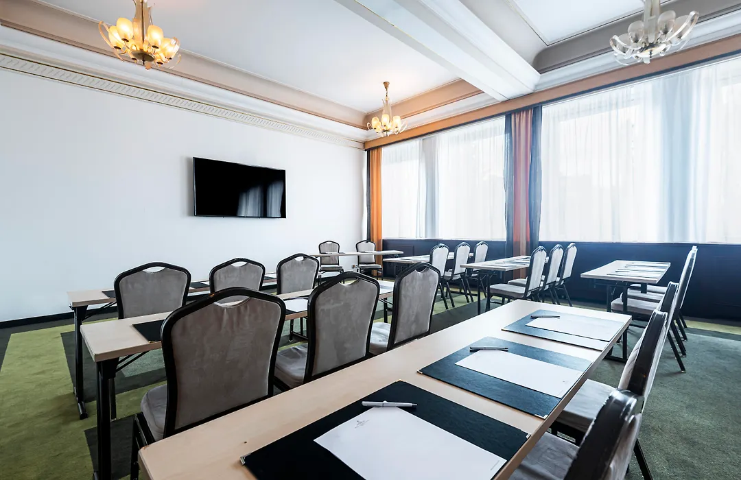 Grand Hotel International - Czech Leading Hotels - Operated By Czech Inn-1