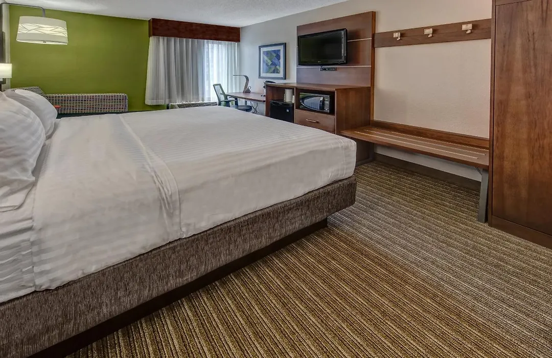 Holiday Inn Express Memphis Medical Center - Midtown By Ihg-1