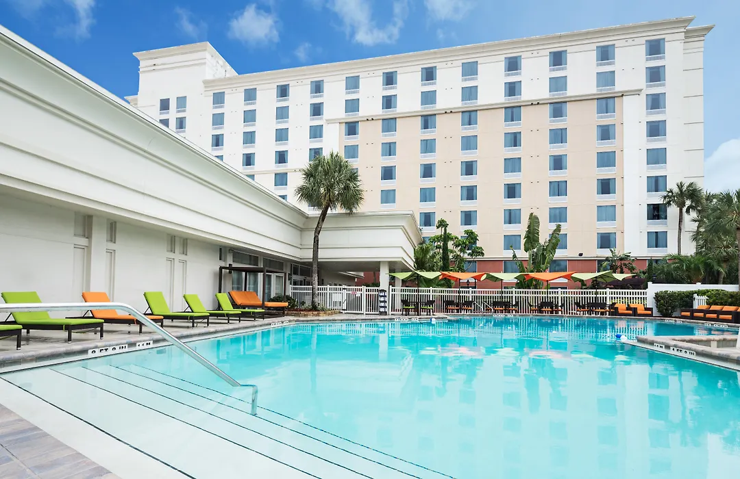 Courtyard By Marriott Across Universal Orlando-1