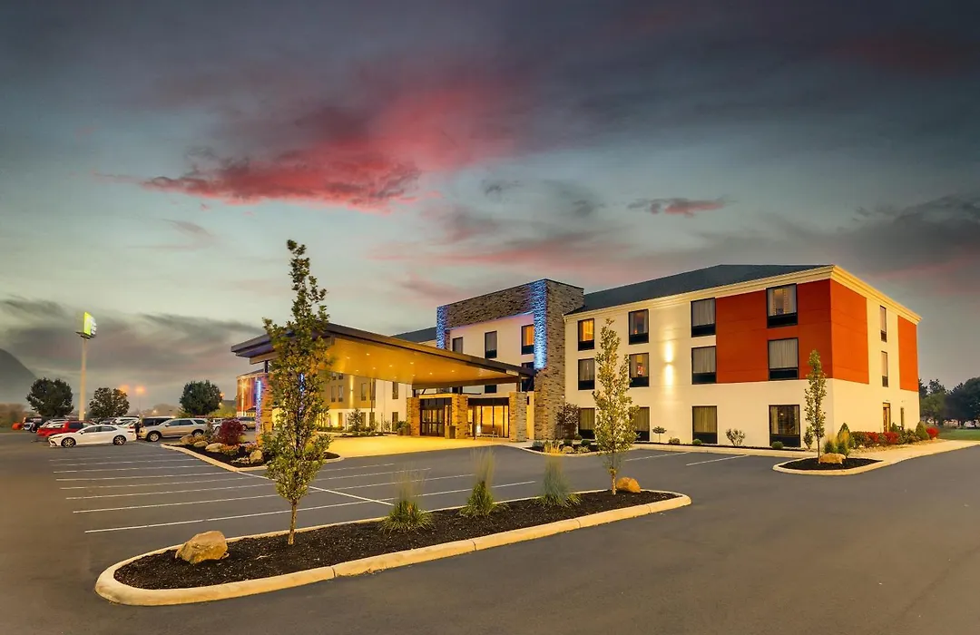 Holiday Inn Express & Suites Troy By Ihg-1