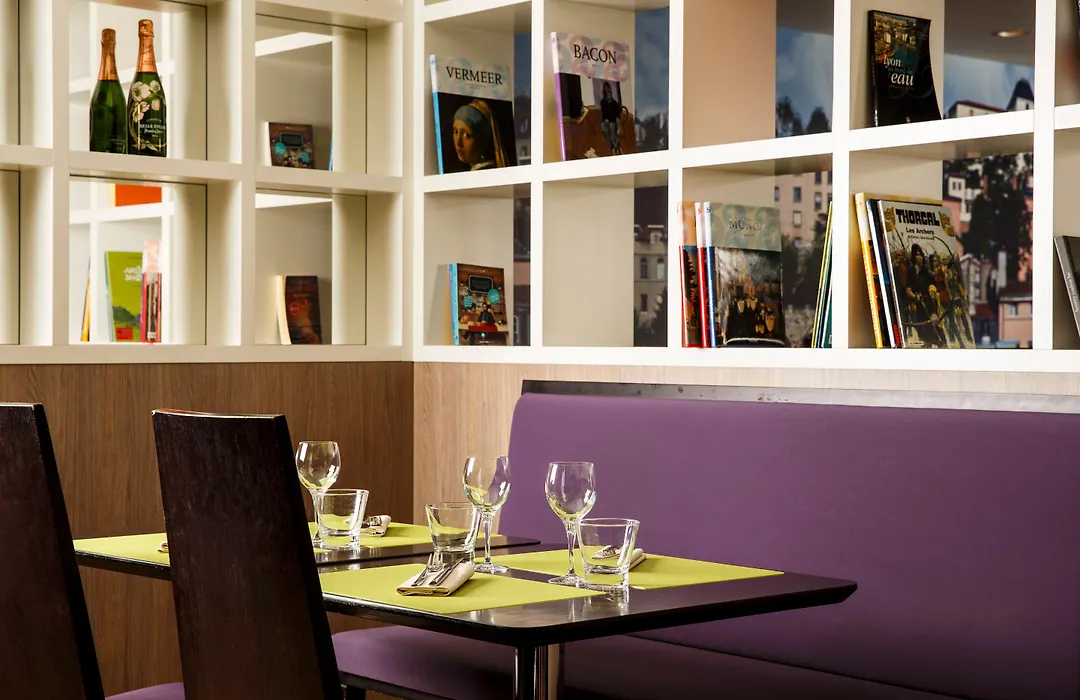 Holiday Inn Lyon Vaise By Ihg-1
