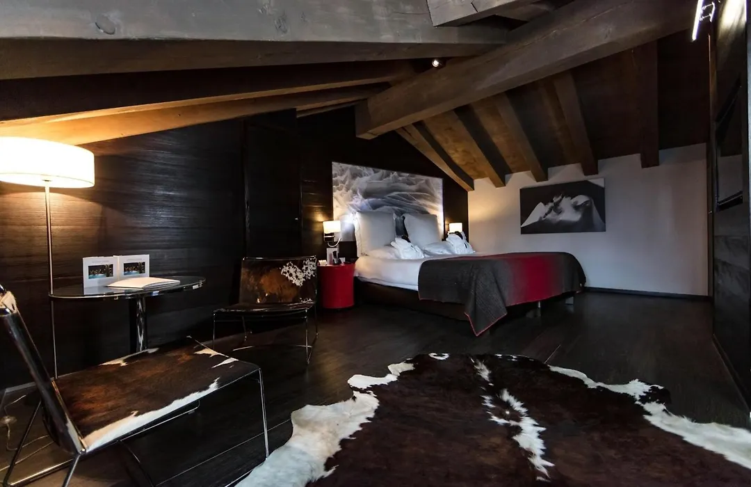 Avenue Lodge Hotel & Spa-1
