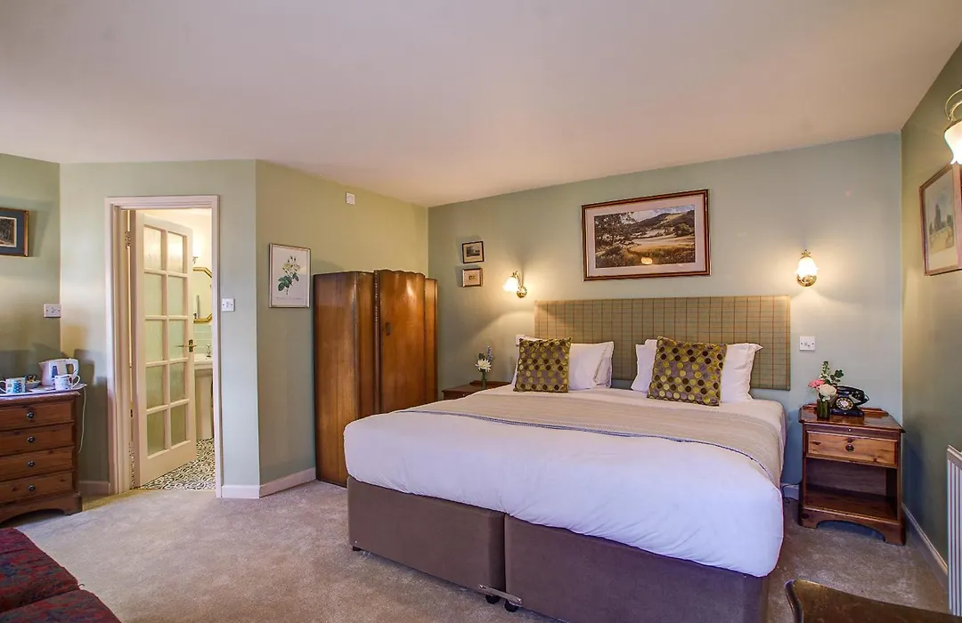 White Hart Inn-1