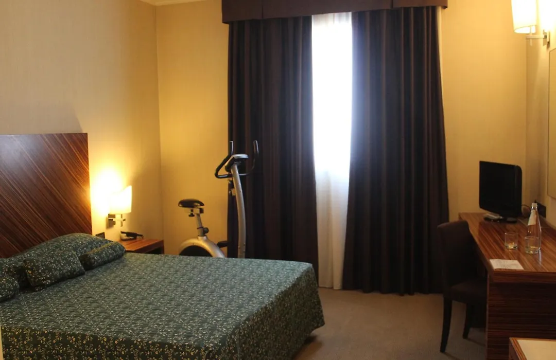 MH Hotel Piacenza Fiera-1