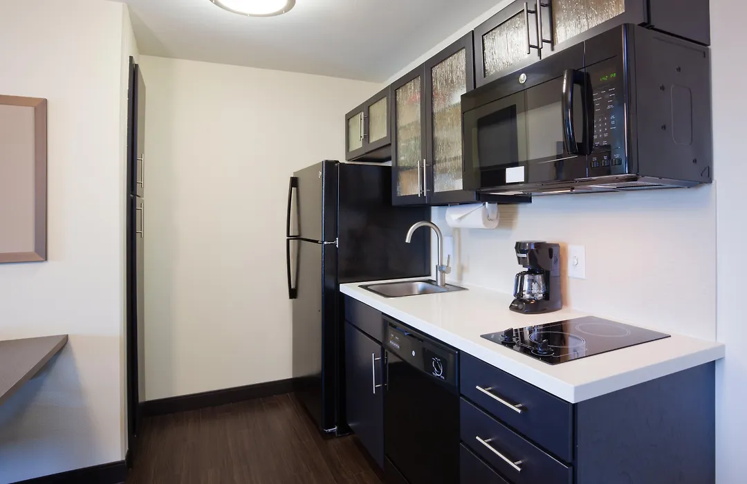 Candlewood Suites Dickinson By Ihg-1