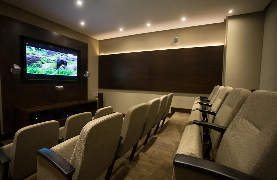 Hotel 93 Luxury Suites By Preferred-1