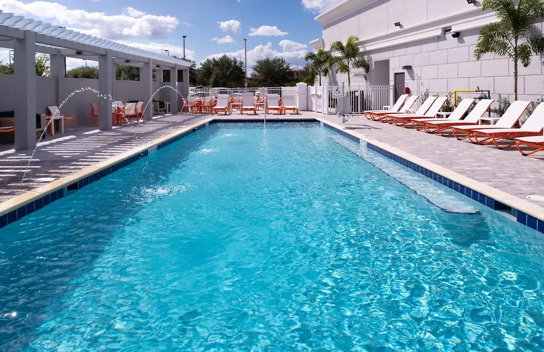 Holiday Inn & Suites Orlando - I-Drive - Theme Parks By Ihg-1