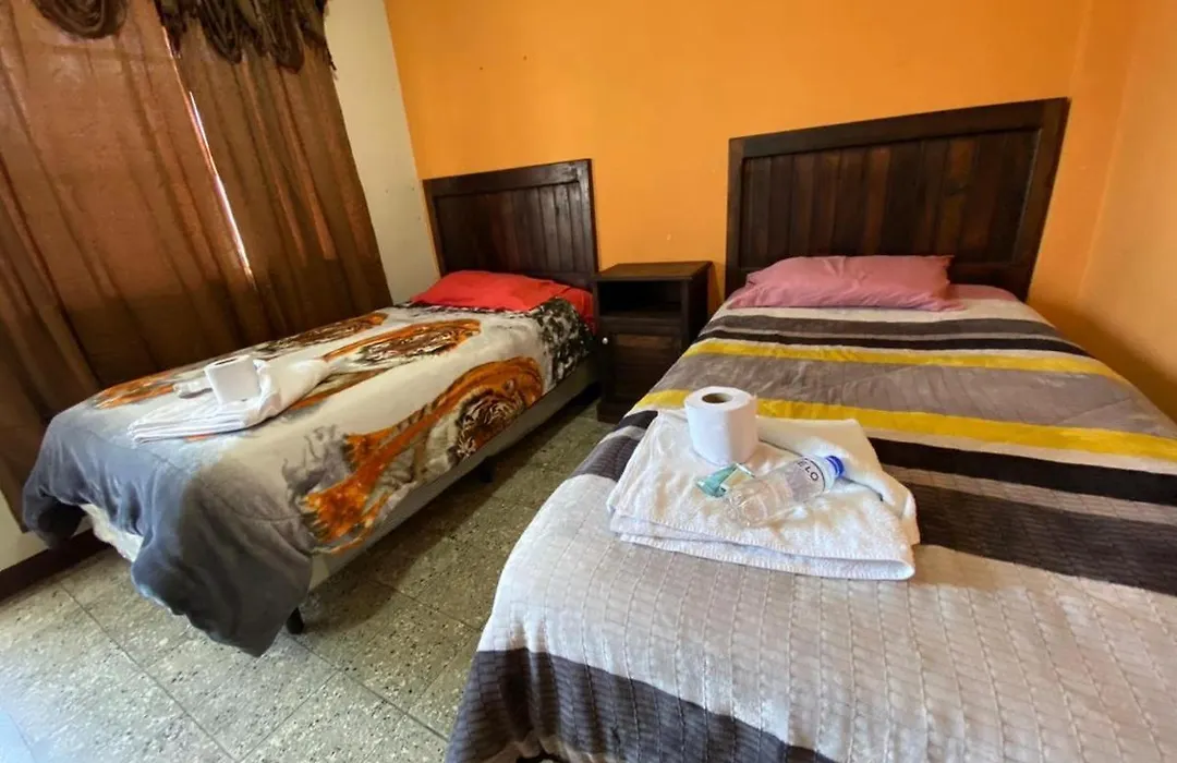 Hotel del Ferrocarril-1