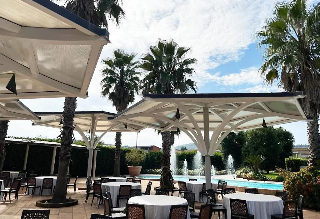 Villa Sirena Hotel e Ricevimenti-1