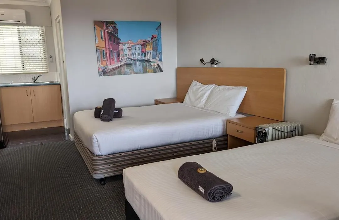 Armidale Inn-1