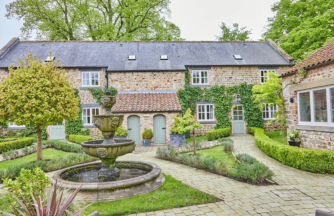 The Old Coach House-1