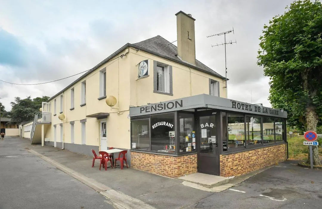 Hôtel et Restaurant de la Gare Torigny-les-Villes-1