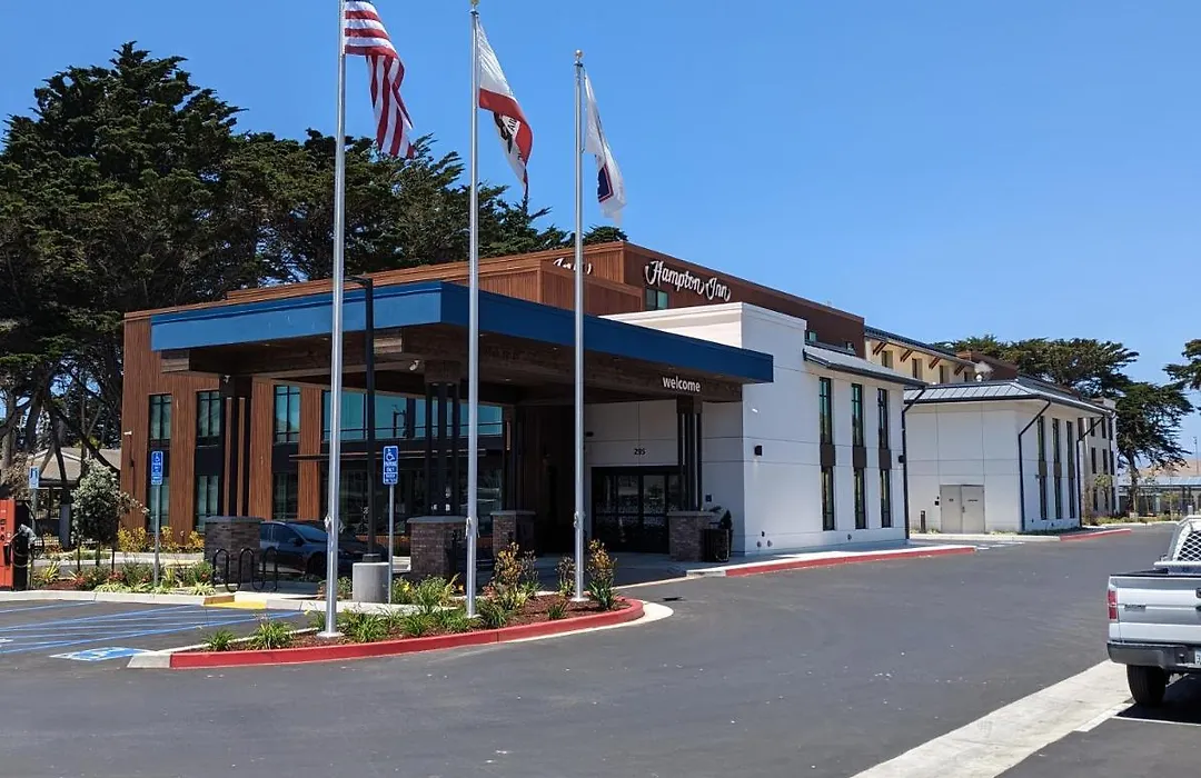 Hampton Inn Morro Bay-1
