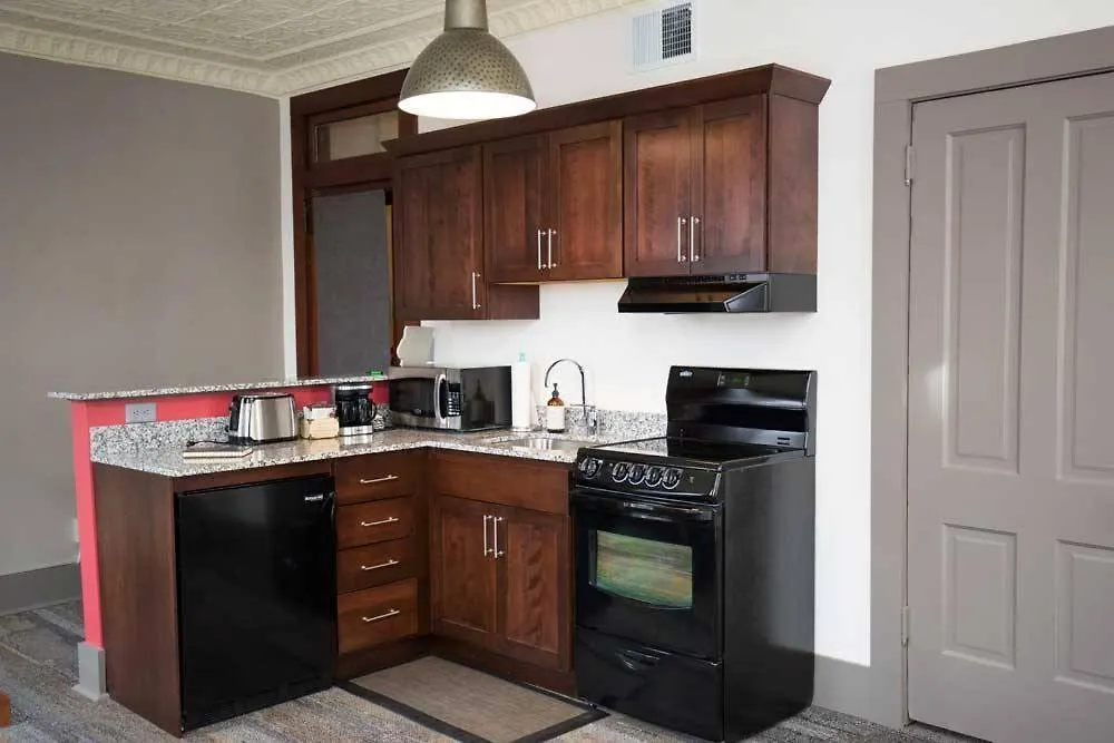 Dodici Night Suites-1
