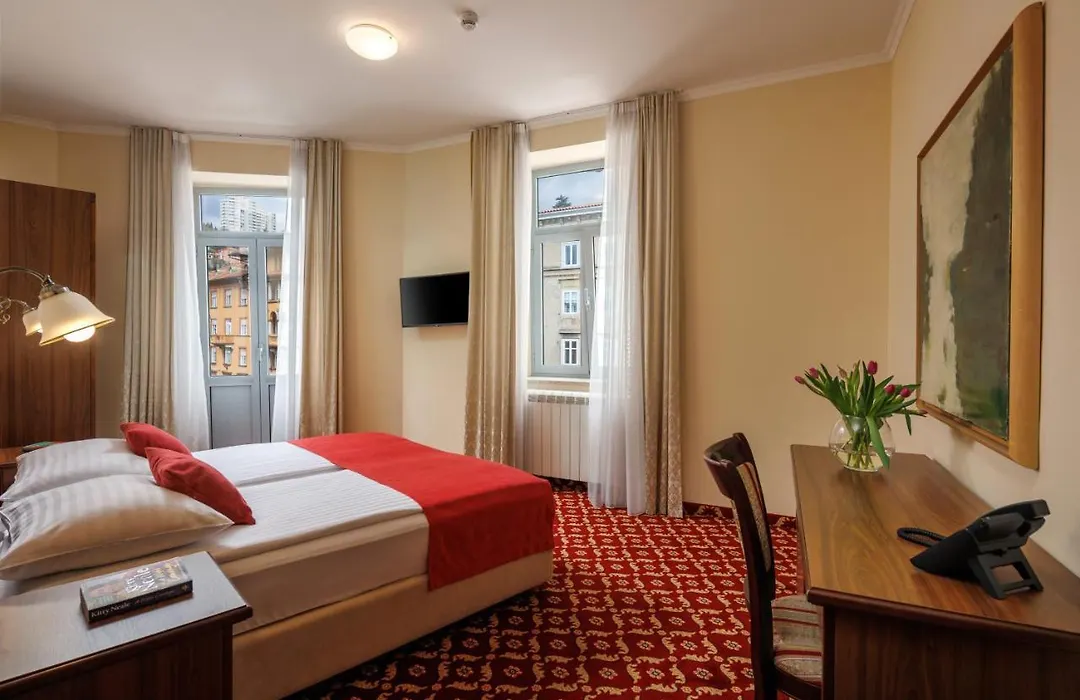 Hotel Continental-1