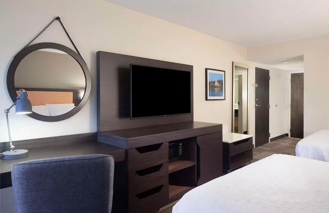 Hampton Inn Charleston-Southridge-1