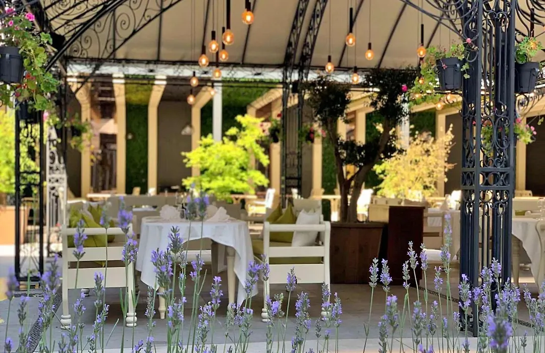 Dunav Plaza Hotel-1