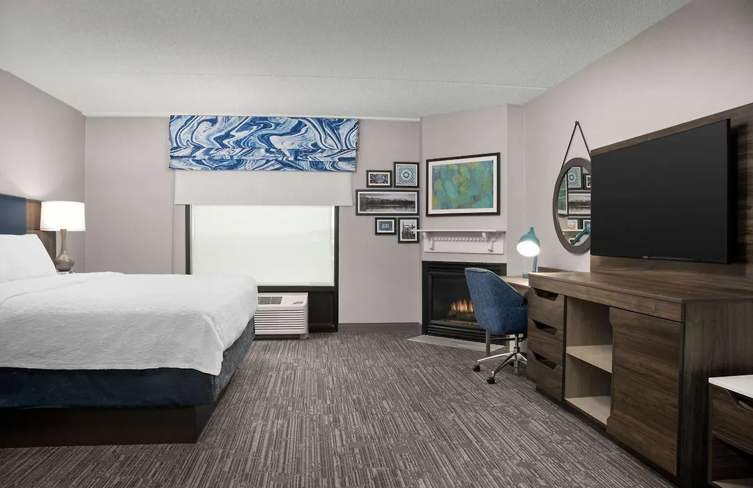 Hampton Inn Easton-1