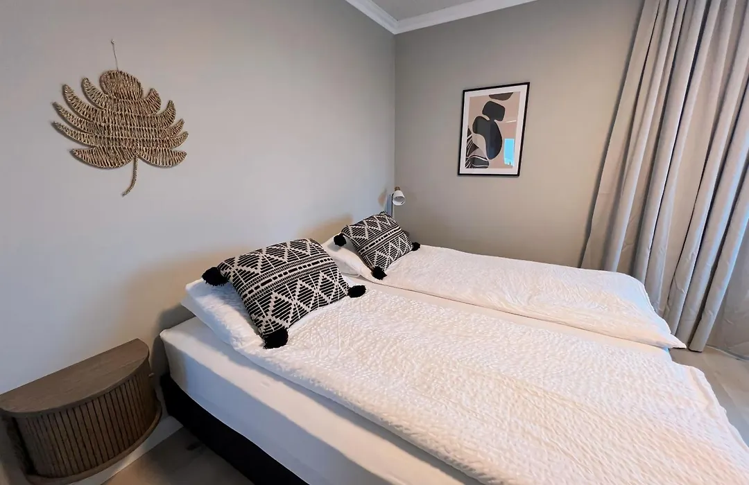 Garthur Apartments-1