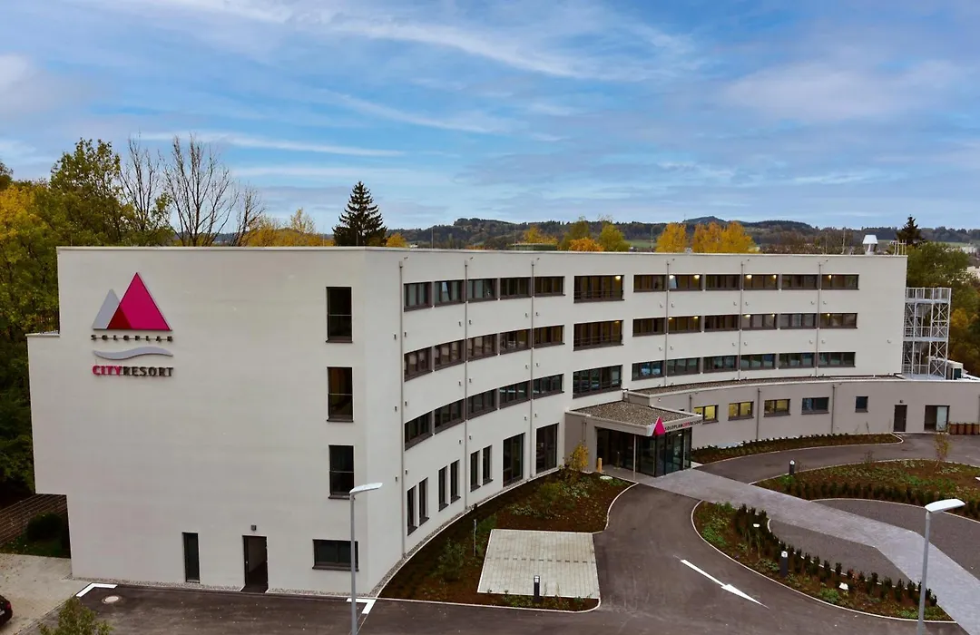 Soloplan City Resort-1