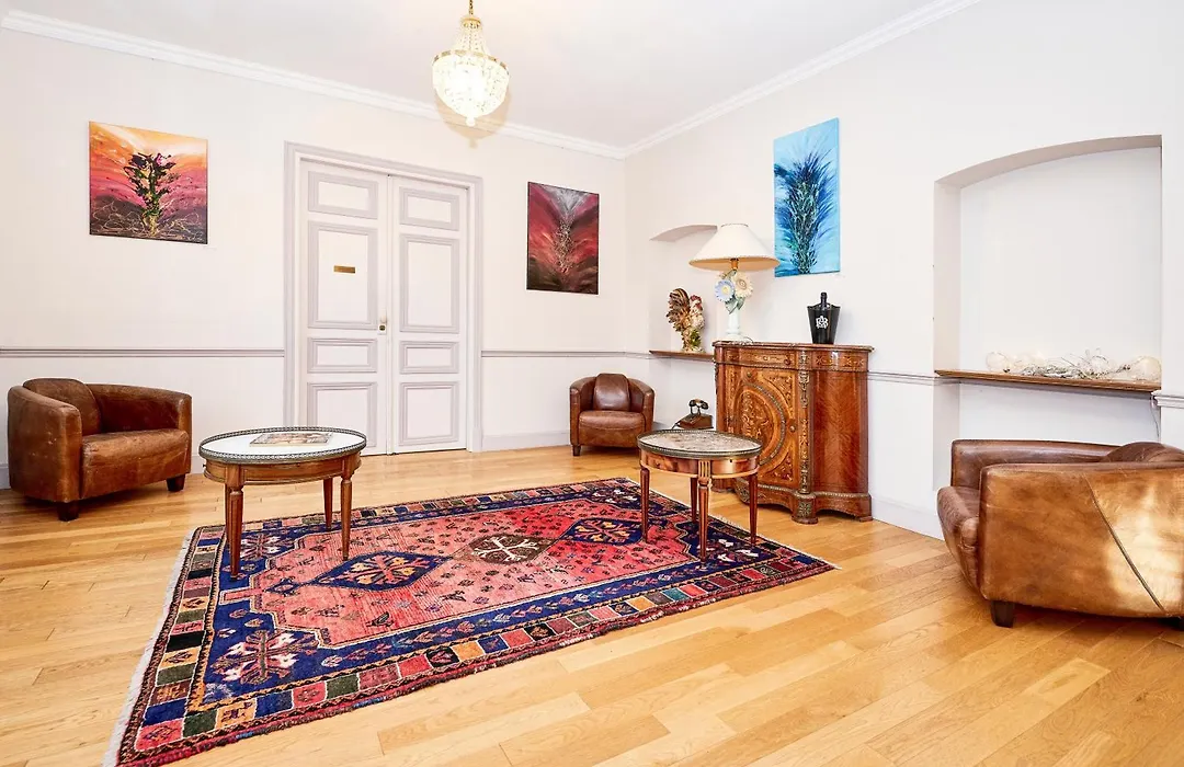 Champagne Andre Bergere & Suites-1