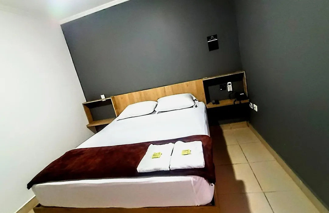 Hotel Ruiseñor Itagui-1