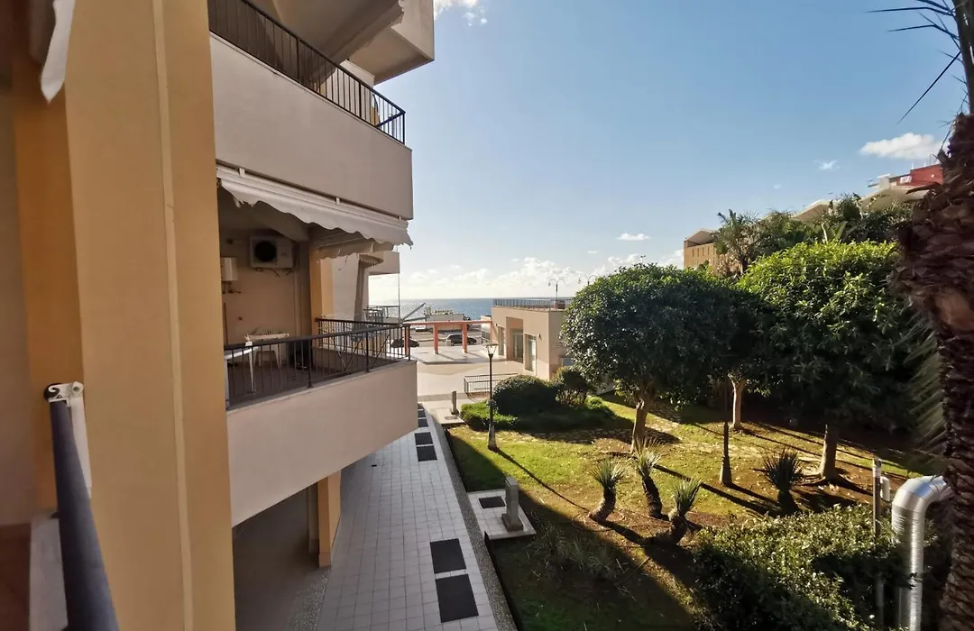 Residence Rosa Virginia Fronte Mare by Salentoville Gallipoli-1