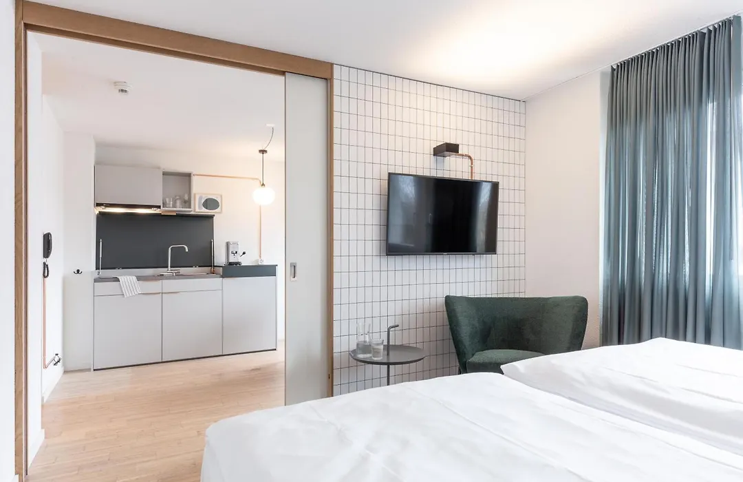 Alpenblick Bern - Kind Of A Hotel-1