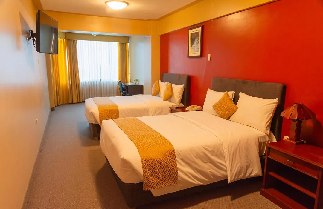 Hotel La Joya-1