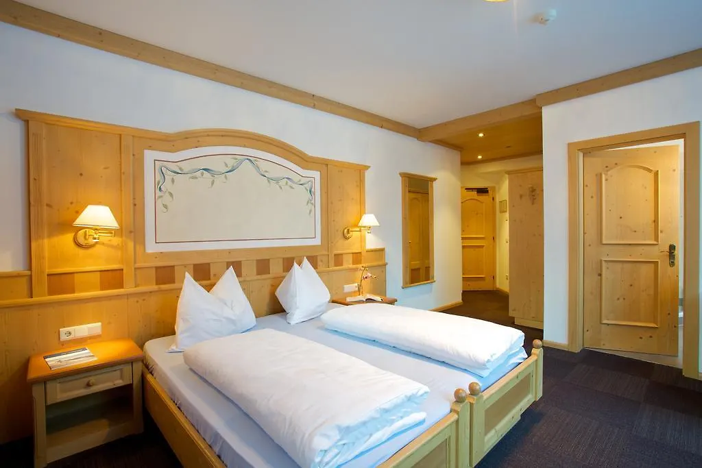 Hotel B&B Pardeller-1