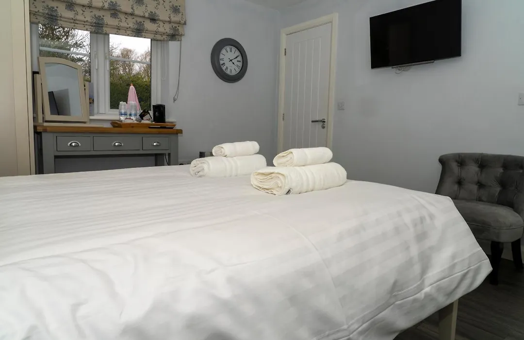 The Finch Hatton Arms-1