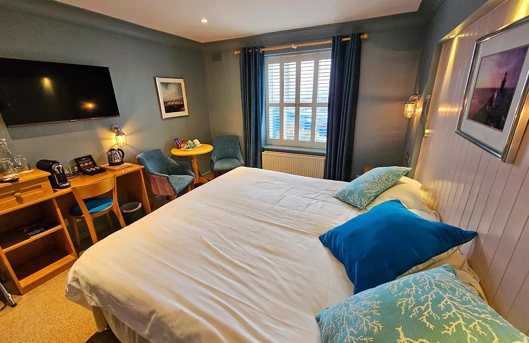 King Sitric Seafood Bar & Accommodation-1